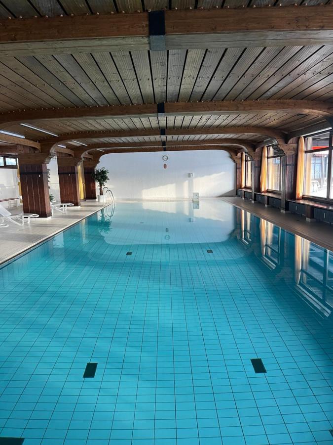 Apartment Annis Panoramablick Pool Sauna Tennis Schonach im Schwarzwald Buitenkant foto