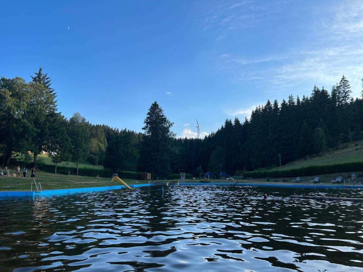 Apartment Annis Panoramablick Pool Sauna Tennis Schonach im Schwarzwald Buitenkant foto